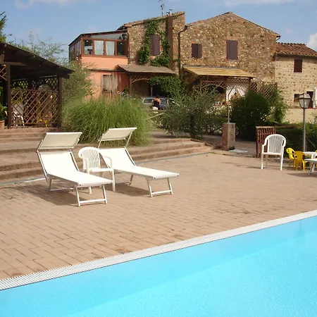 Giulia Superior Shared Pool Wi-fi Prázdninový dům