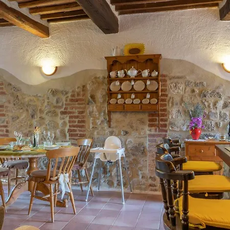 Holiday home Giulia Superior Shared Pool Wi-fi *